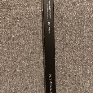 BareMinerals On Point lipliner